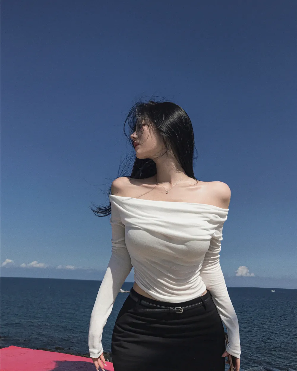 긴팔 티셔츠 모델 착용 이미지-S1L34