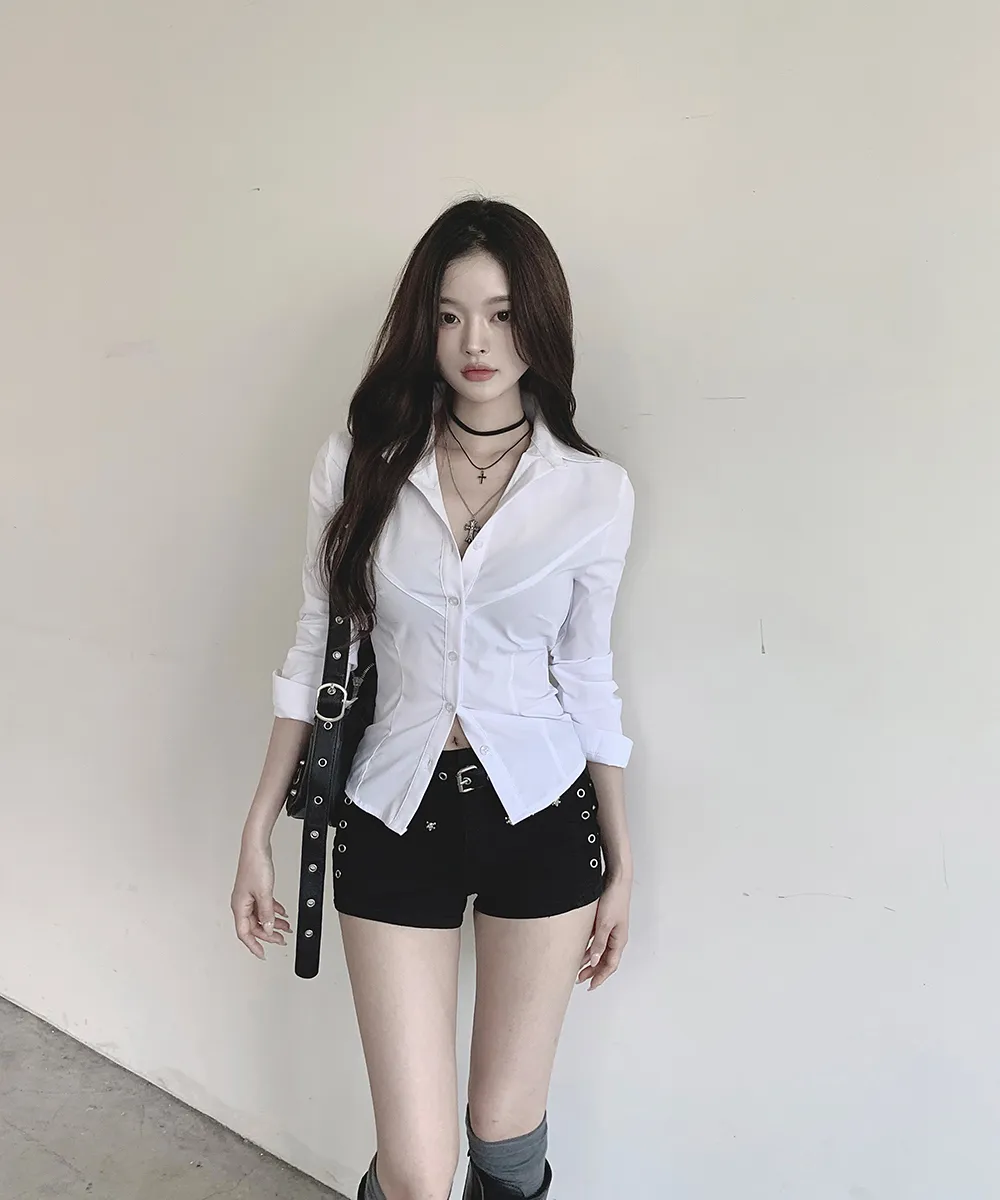 반바지 모델 착용 이미지-S2L23