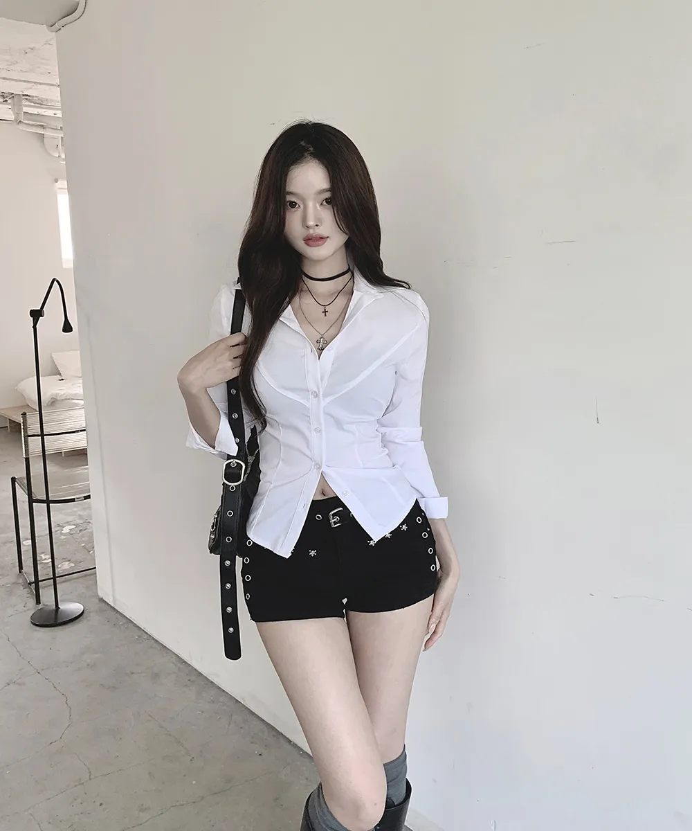 반바지 모델 착용 이미지-S2L14