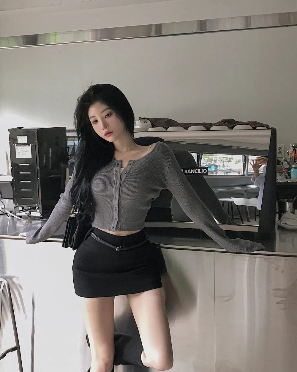 카디건 모델 착용 이미지-S1L78