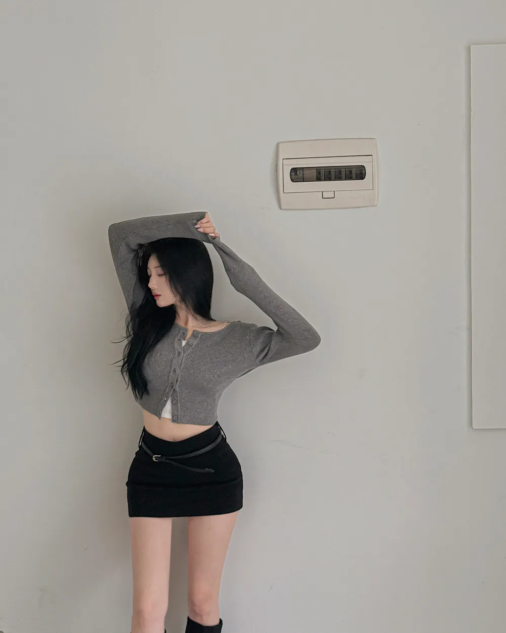 카디건 모델 착용 이미지-S1L93