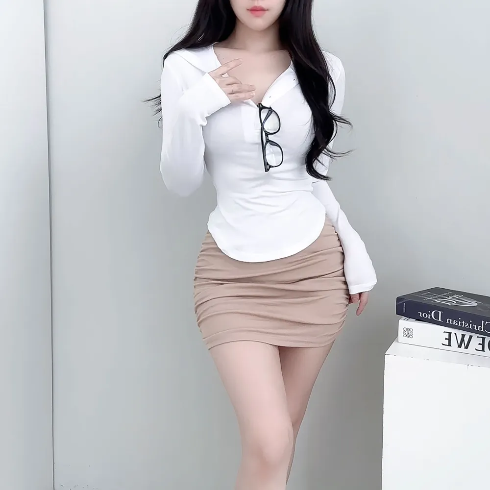 긴팔 티셔츠 모델 착용 이미지-S1L13