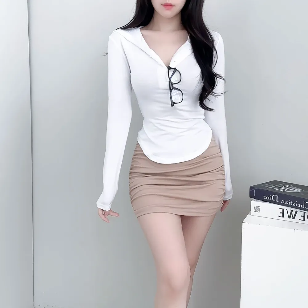 긴팔 티셔츠 모델 착용 이미지-S1L11