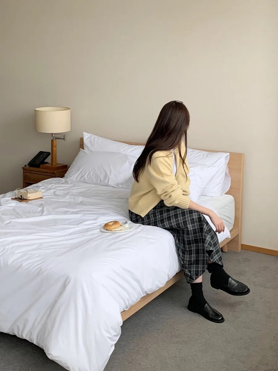 카디건 모델 착용 이미지-S1L47