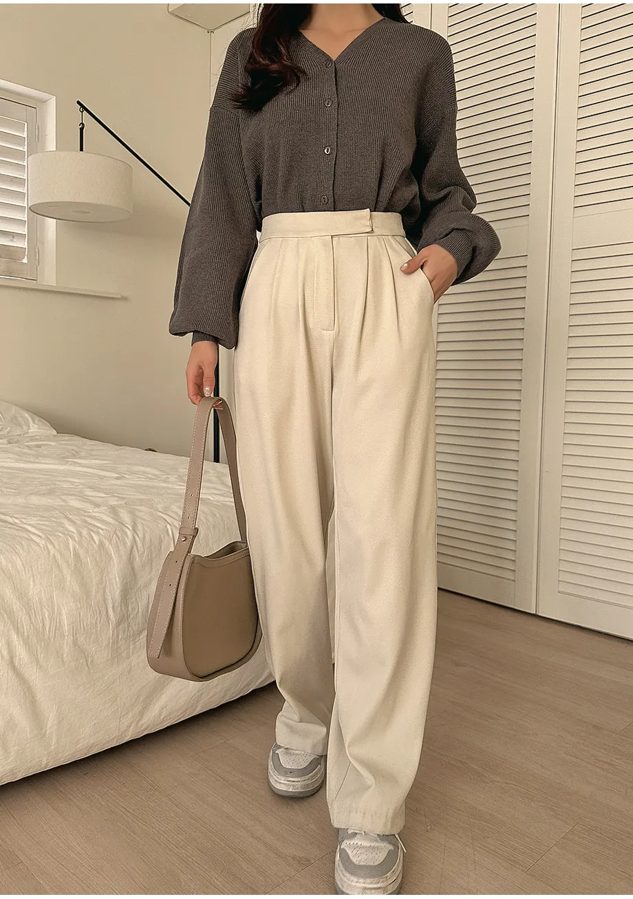 RIRINCO Ｖネックパフスリーブカーディガン