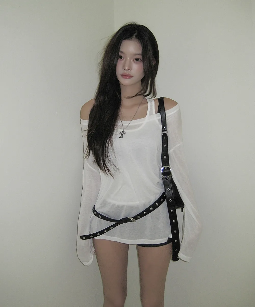긴팔 티셔츠 모델 착용 이미지-S2L3