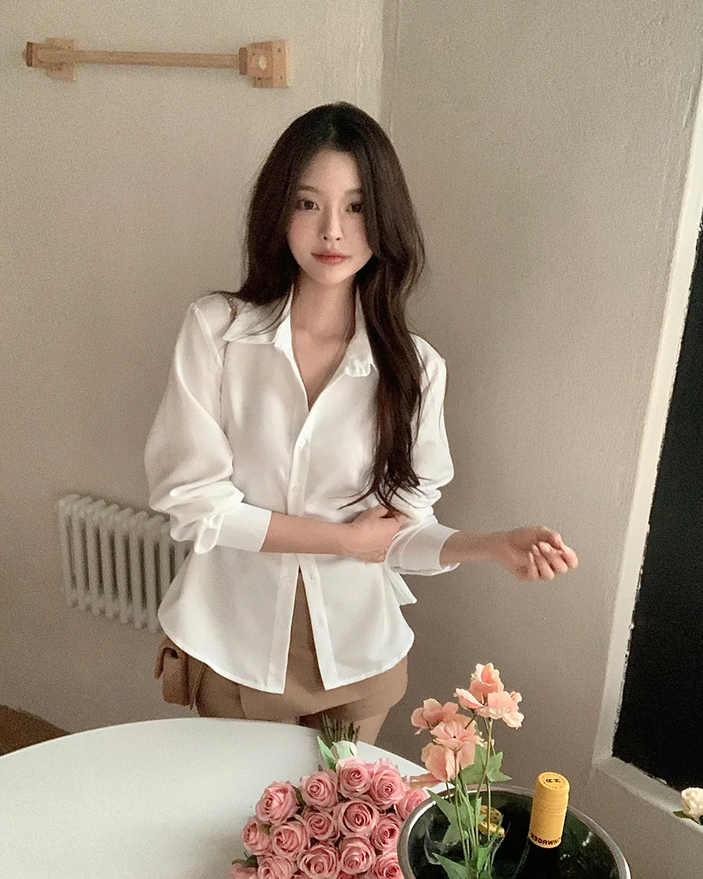 반바지 모델 착용 이미지-S2L23