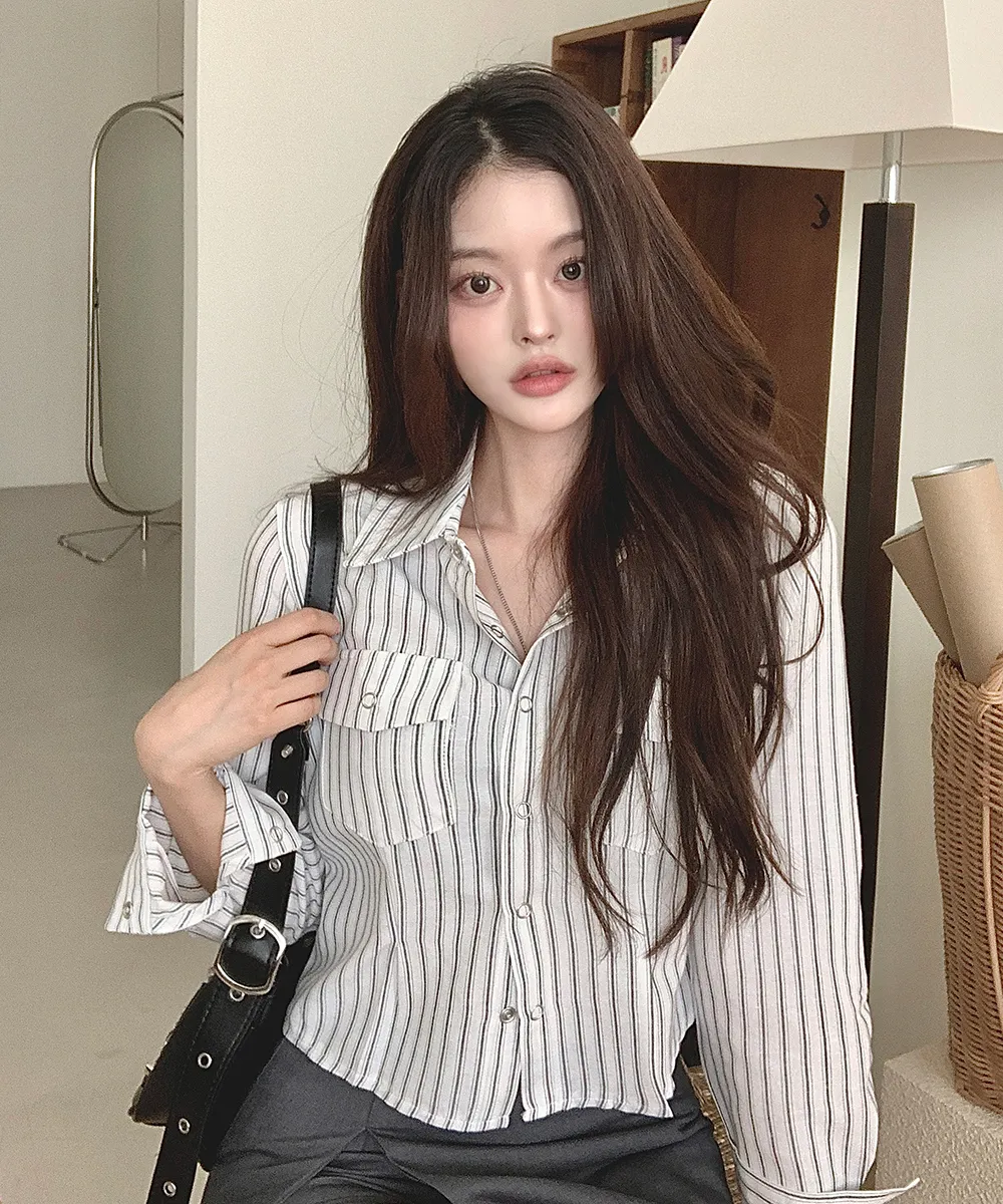 반바지 모델 착용 이미지-S3L8
