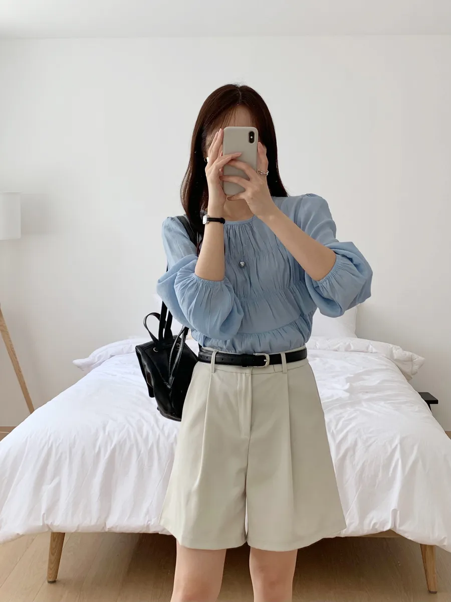 블라우스 모델 착용 이미지-S17L45