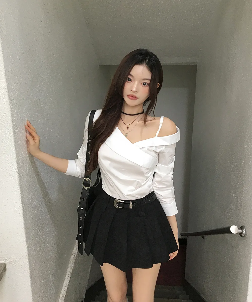 민소매 모델 착용 이미지-S3L15