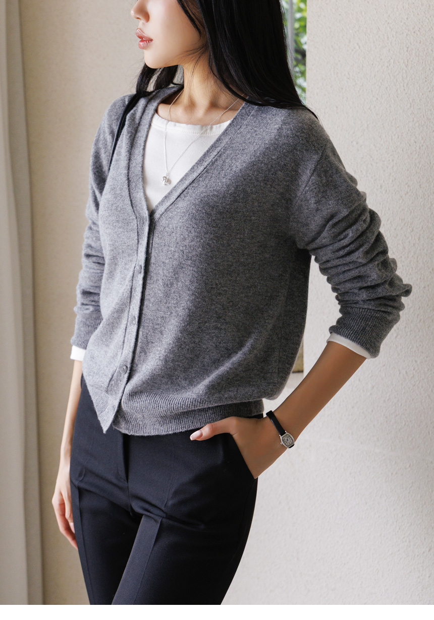 カシミヤ混Vネックベーシックカーディガン | レディースファッション