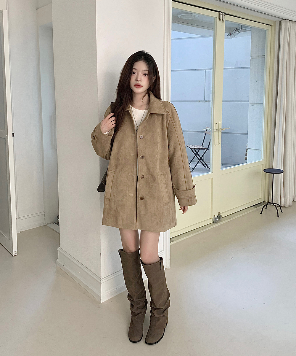 美品　ロエベ　子羊　スエードコート　ベルト付き　くすみブルー　38 ベルト付スエード調ボタンカラーコート | レディースファッション通販