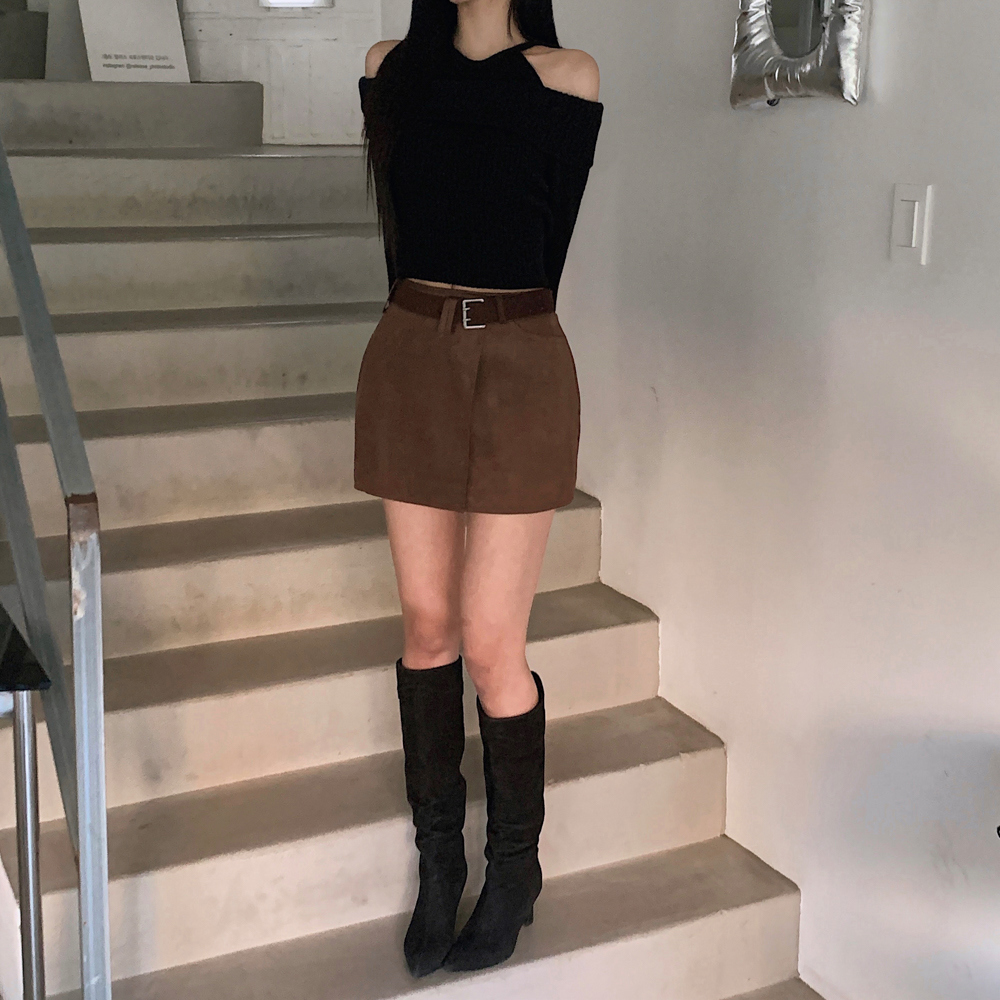 d.i.a☆スエード調ミニスカート　スカパン スエード調ジップアップスリムラップ調Aラインミニスカートパンツ