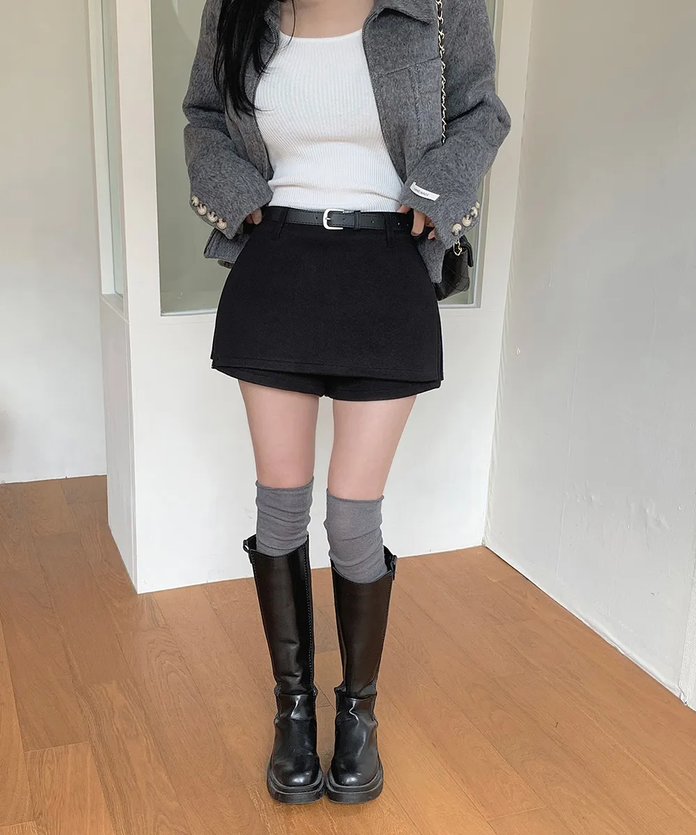 반바지 모델 착용 이미지-S2L42