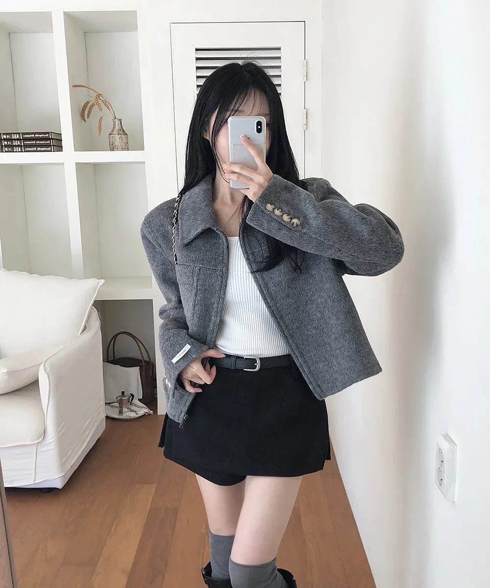 반바지 모델 착용 이미지-S2L44