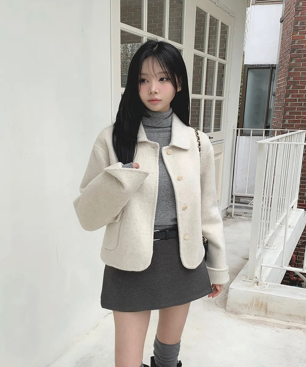 반바지 모델 착용 이미지-S4L14