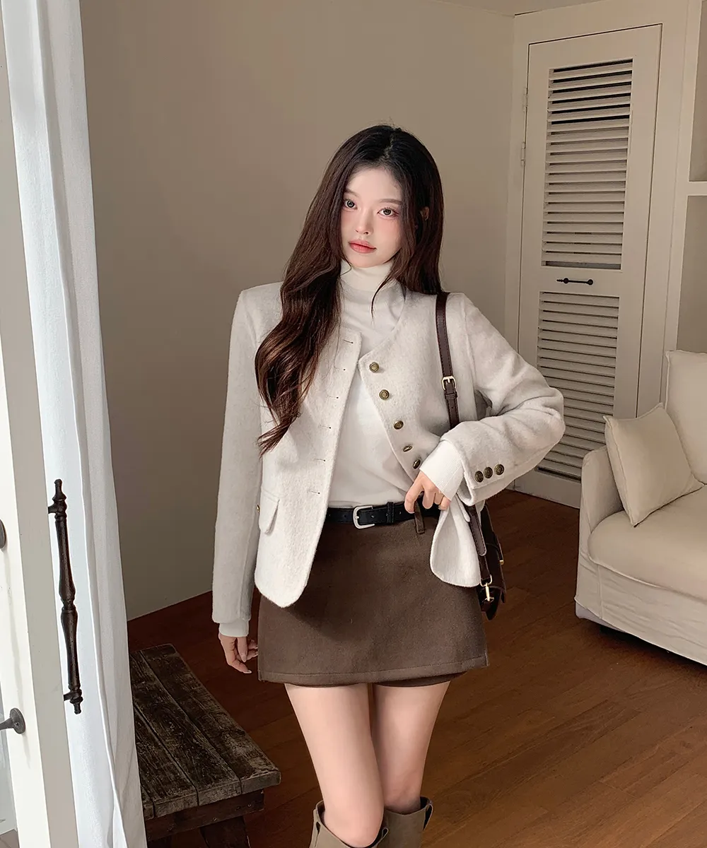 반바지 모델 착용 이미지-S4L6