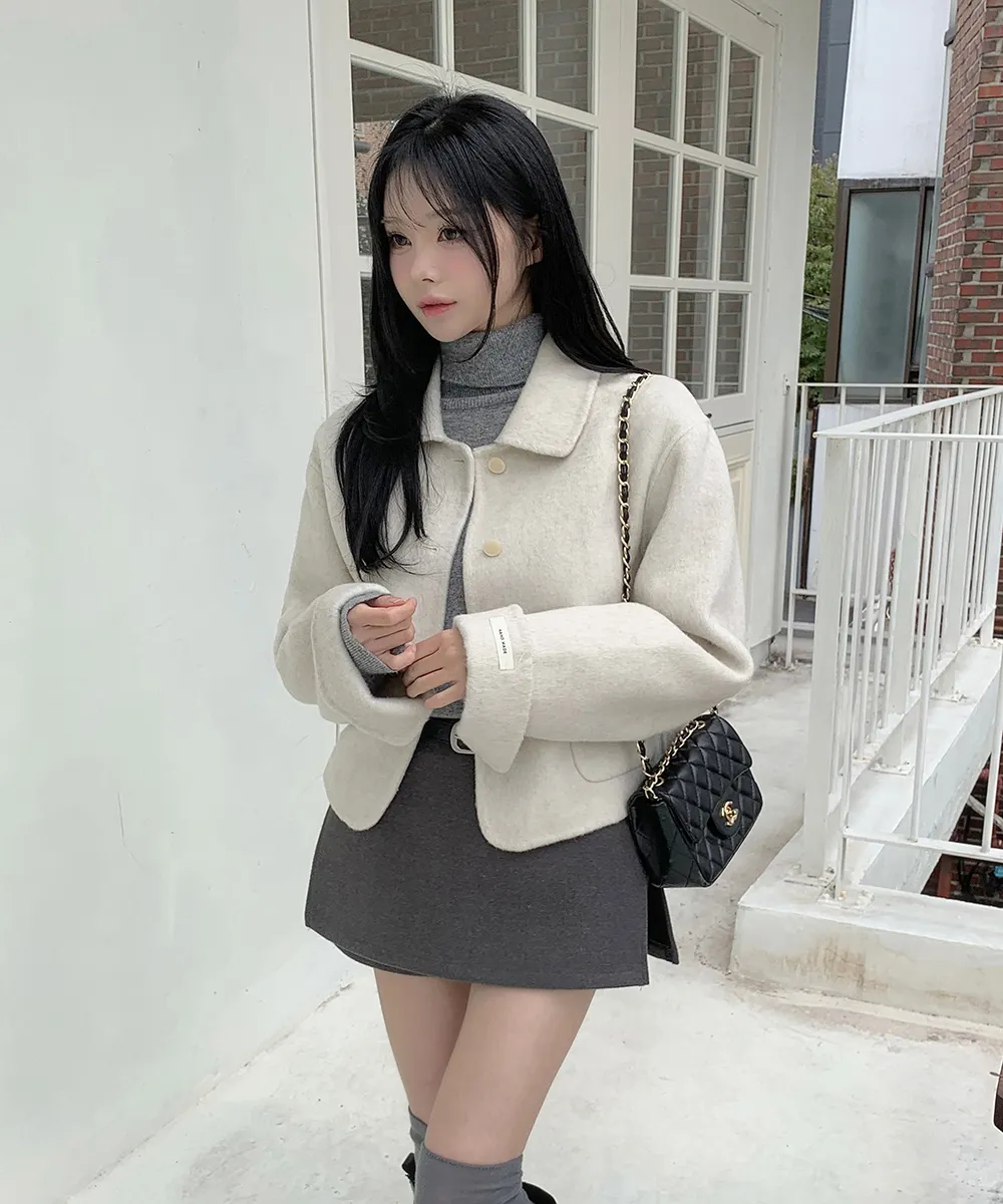 반바지 모델 착용 이미지-S4L17