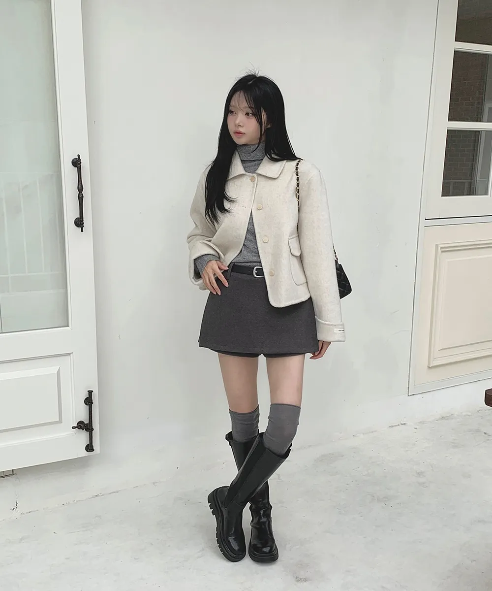 반바지 모델 착용 이미지-S4L19