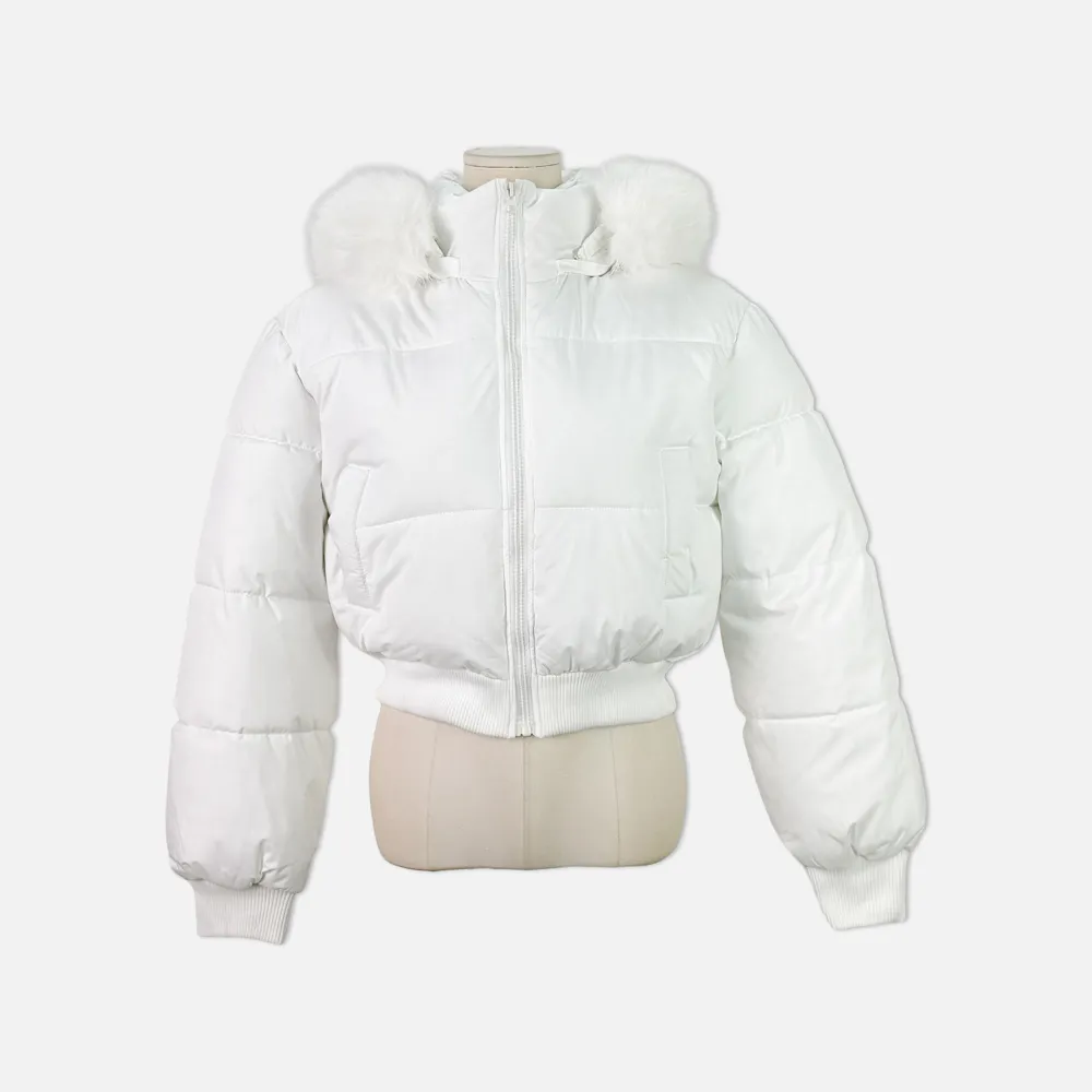 패딩 화이트 색상 이미지-S1L22