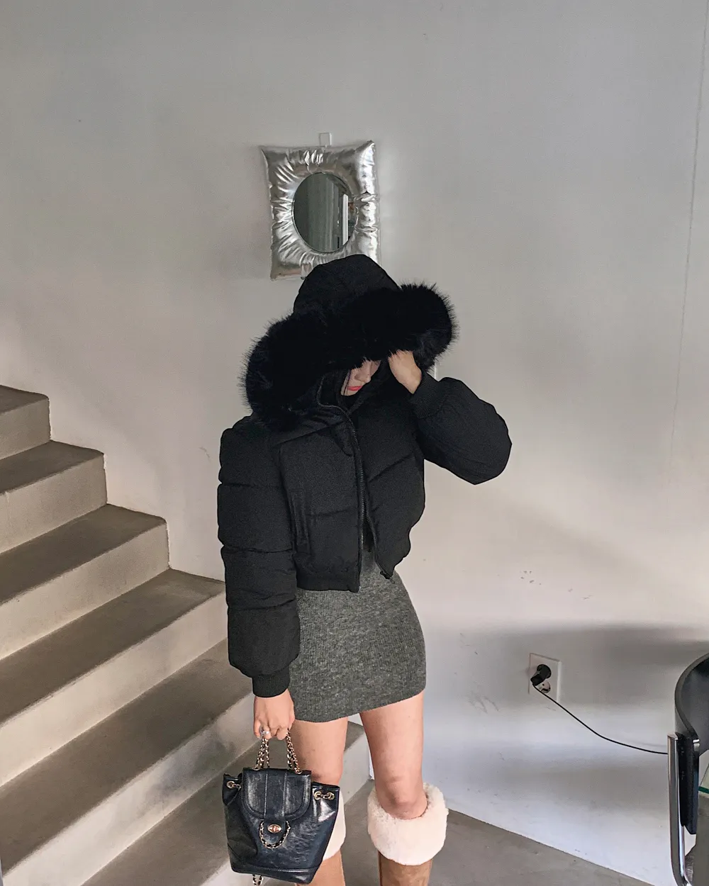 패딩 모델 착용 이미지-S1L128