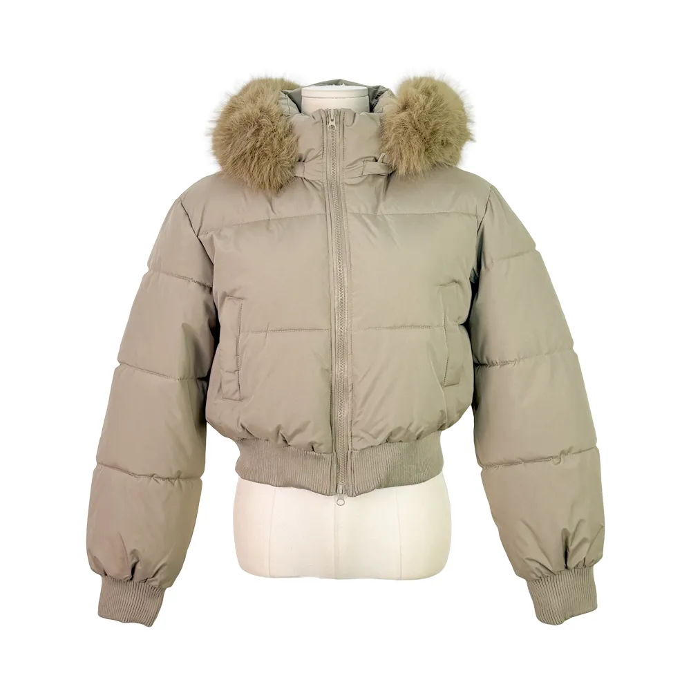 패딩 크림 색상 이미지-S1L24