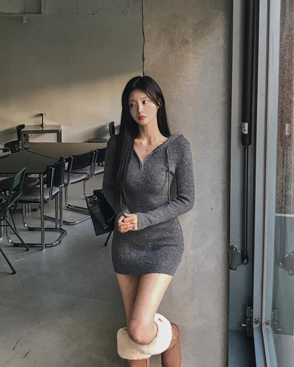 패딩 모델 착용 이미지-S1L111