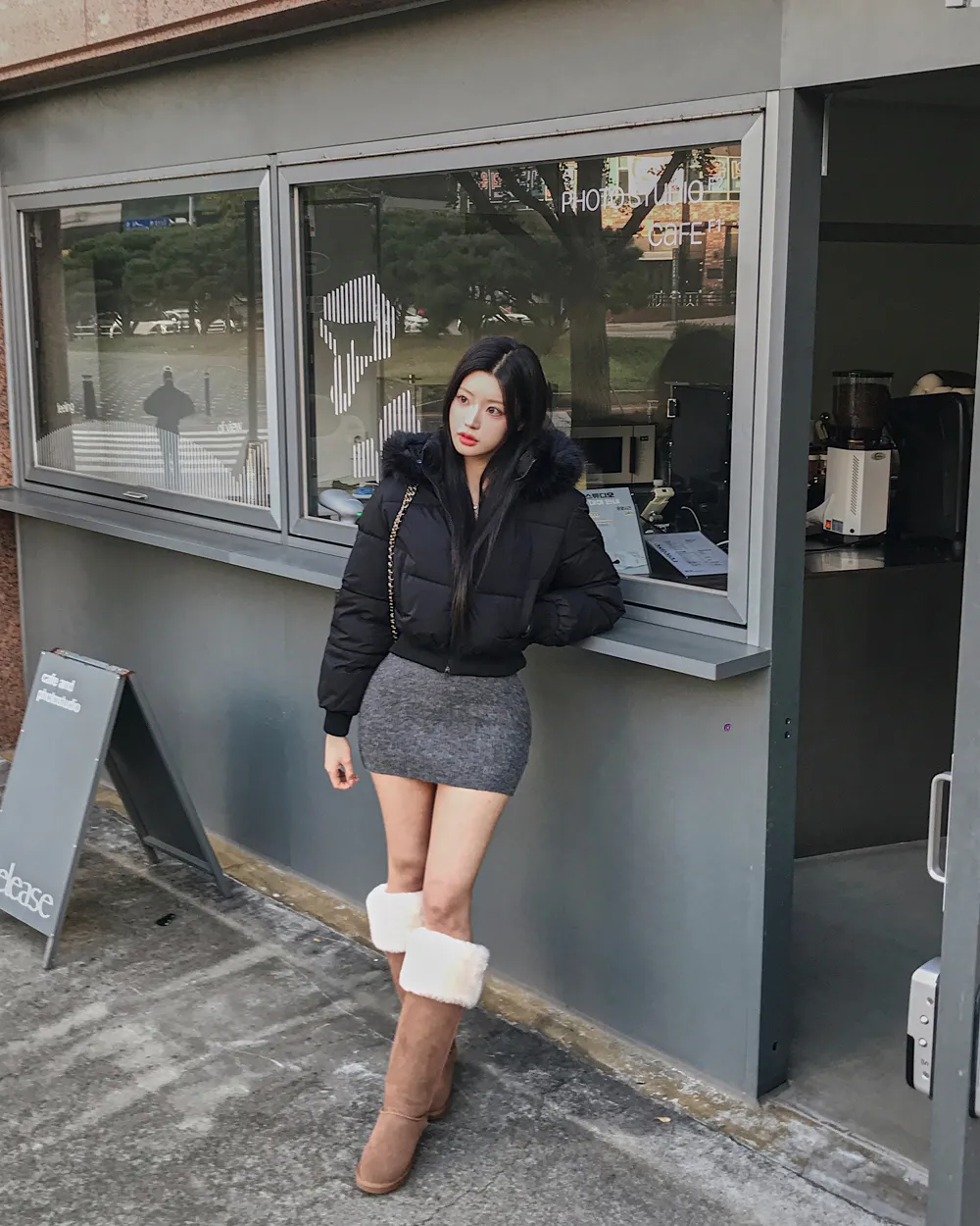 패딩 모델 착용 이미지-S1L118