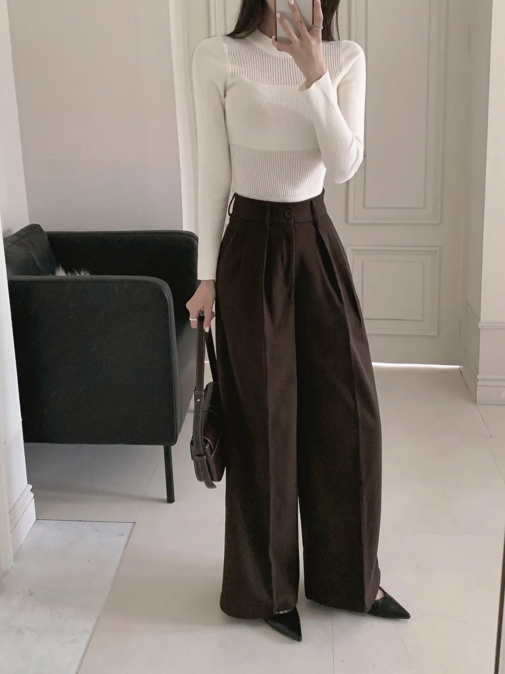 긴팔 티셔츠 모델 착용 이미지-S1L32