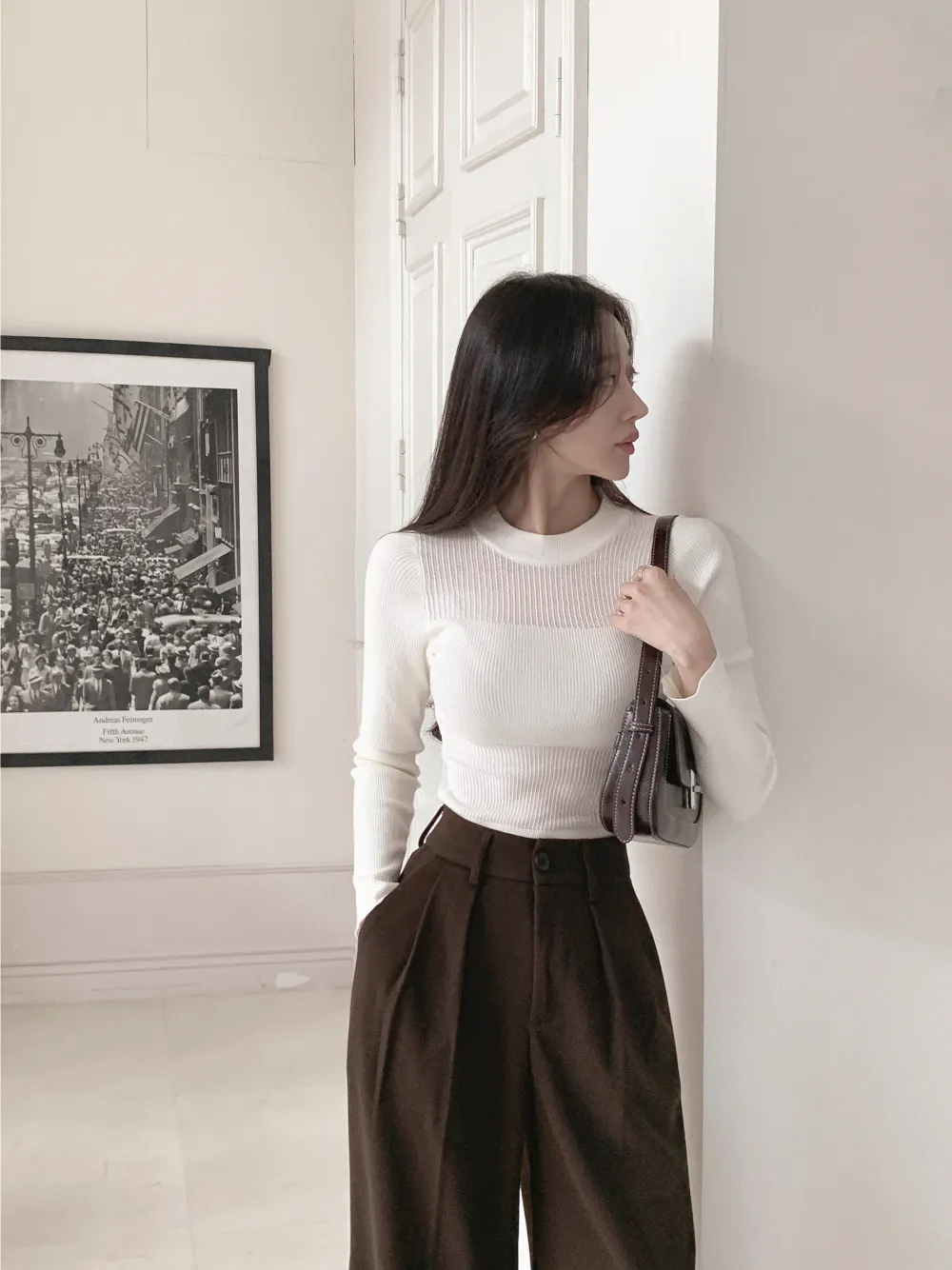 긴팔 티셔츠 모델 착용 이미지-S1L26