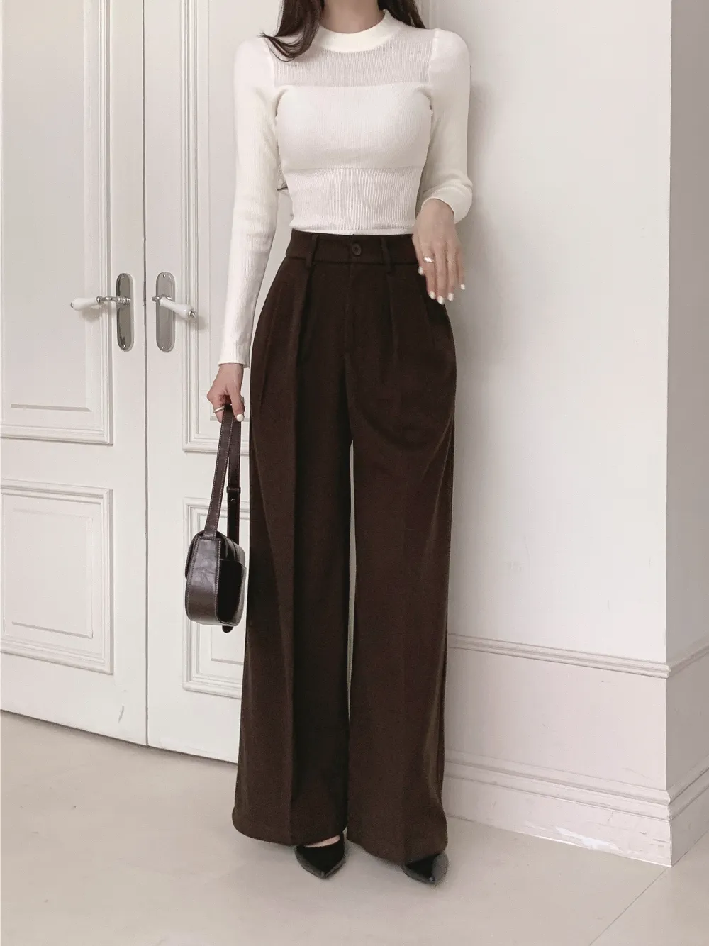 긴팔 티셔츠 모델 착용 이미지-S1L44