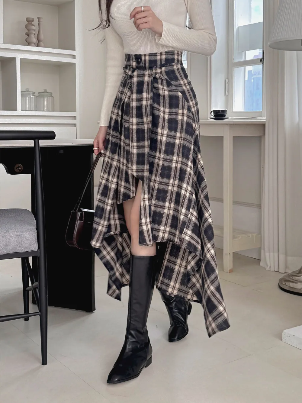 긴팔 티셔츠 모델 착용 이미지-S3L26