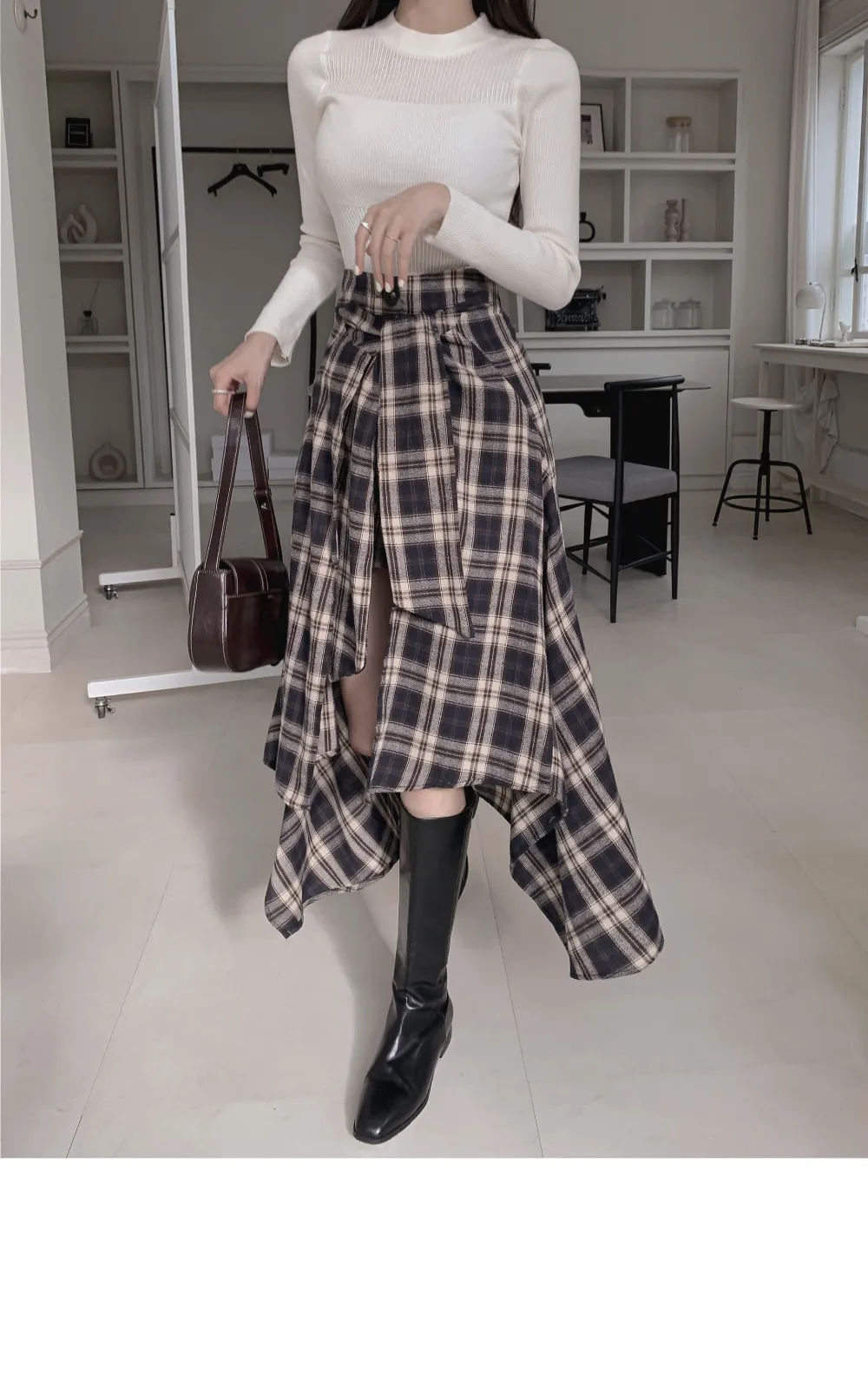 긴팔 티셔츠 모델 착용 이미지-S3L19