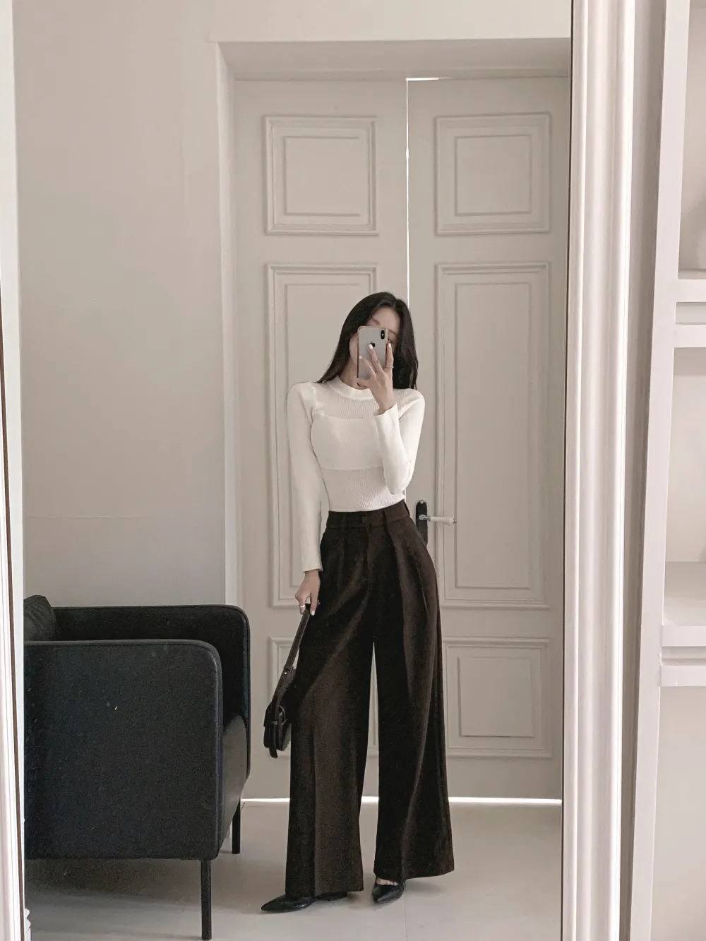 긴팔 티셔츠 모델 착용 이미지-S1L31