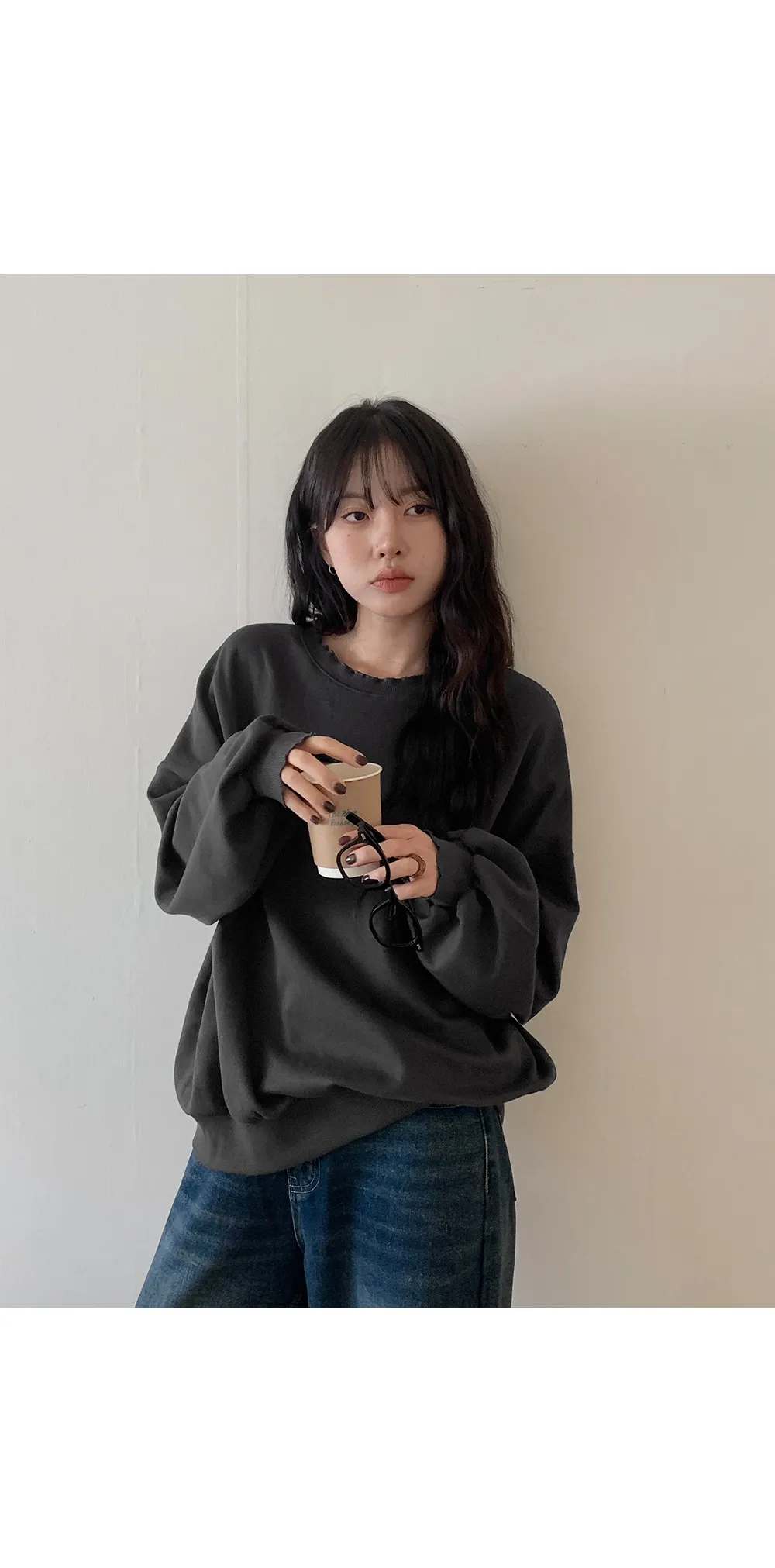 러플 루즈핏 웨이브 긴팔 맨투맨