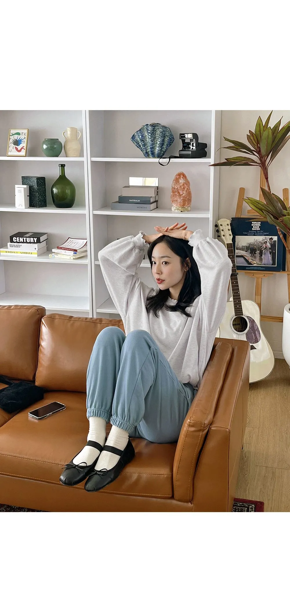 러플 루즈핏 웨이브 긴팔 맨투맨