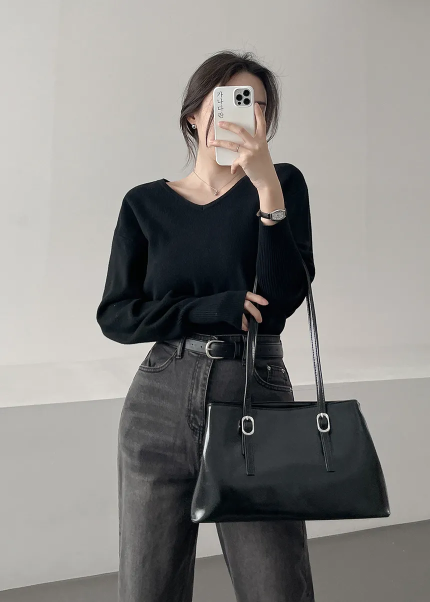 악세사리 모델 착용 이미지-S12L49