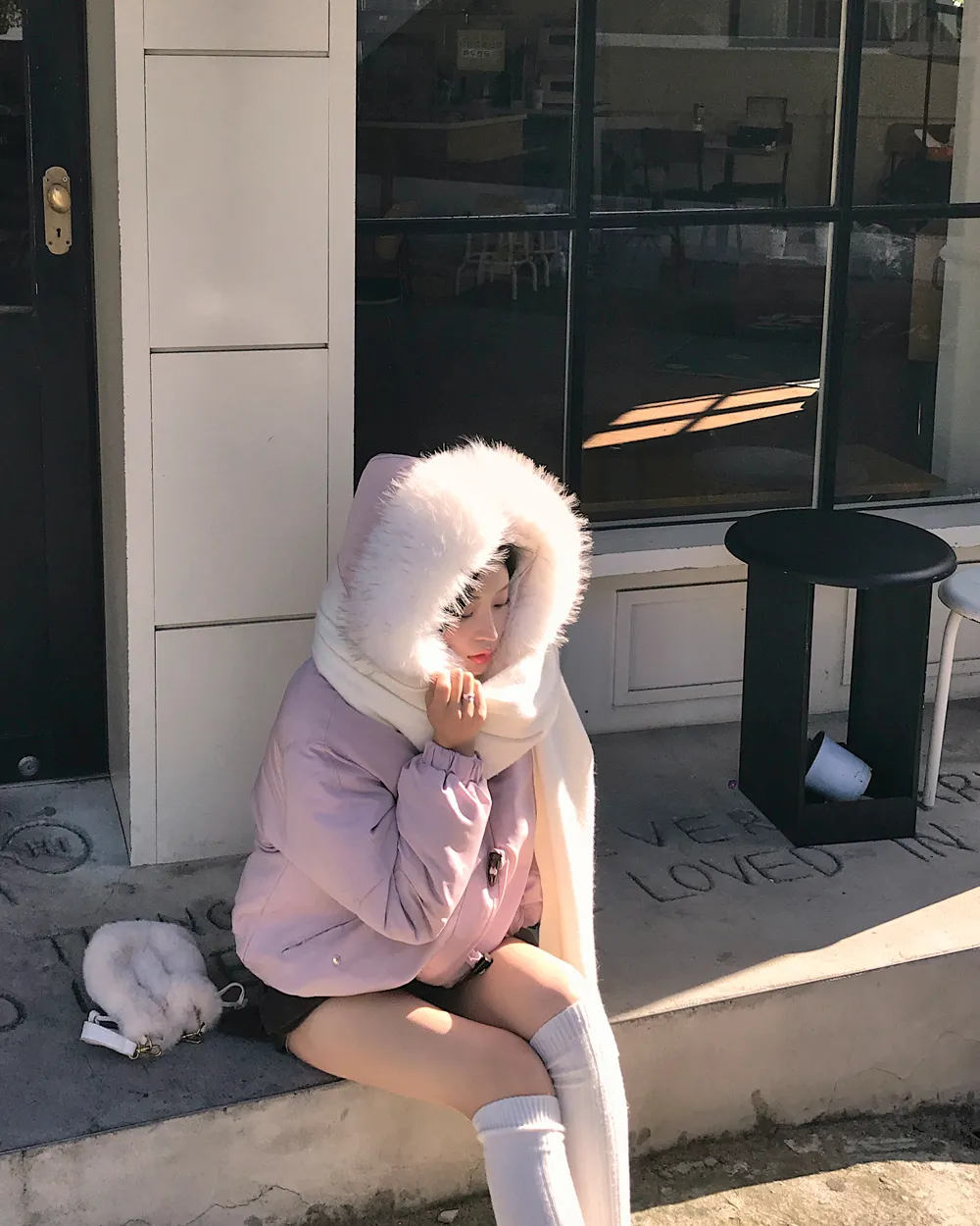 패딩 모델 착용 이미지-S1L117