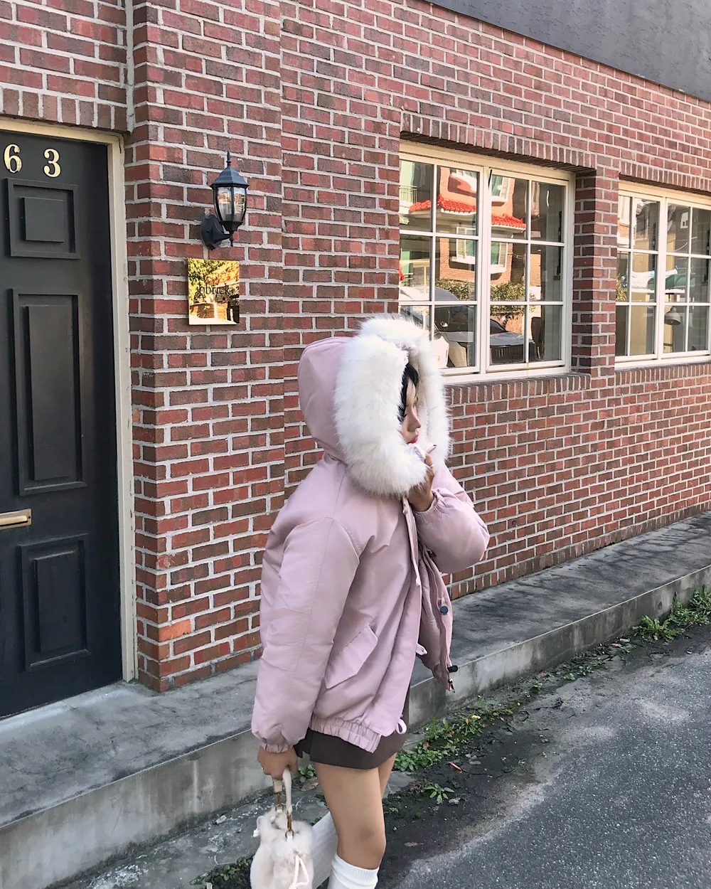 패딩 모델 착용 이미지-S1L125