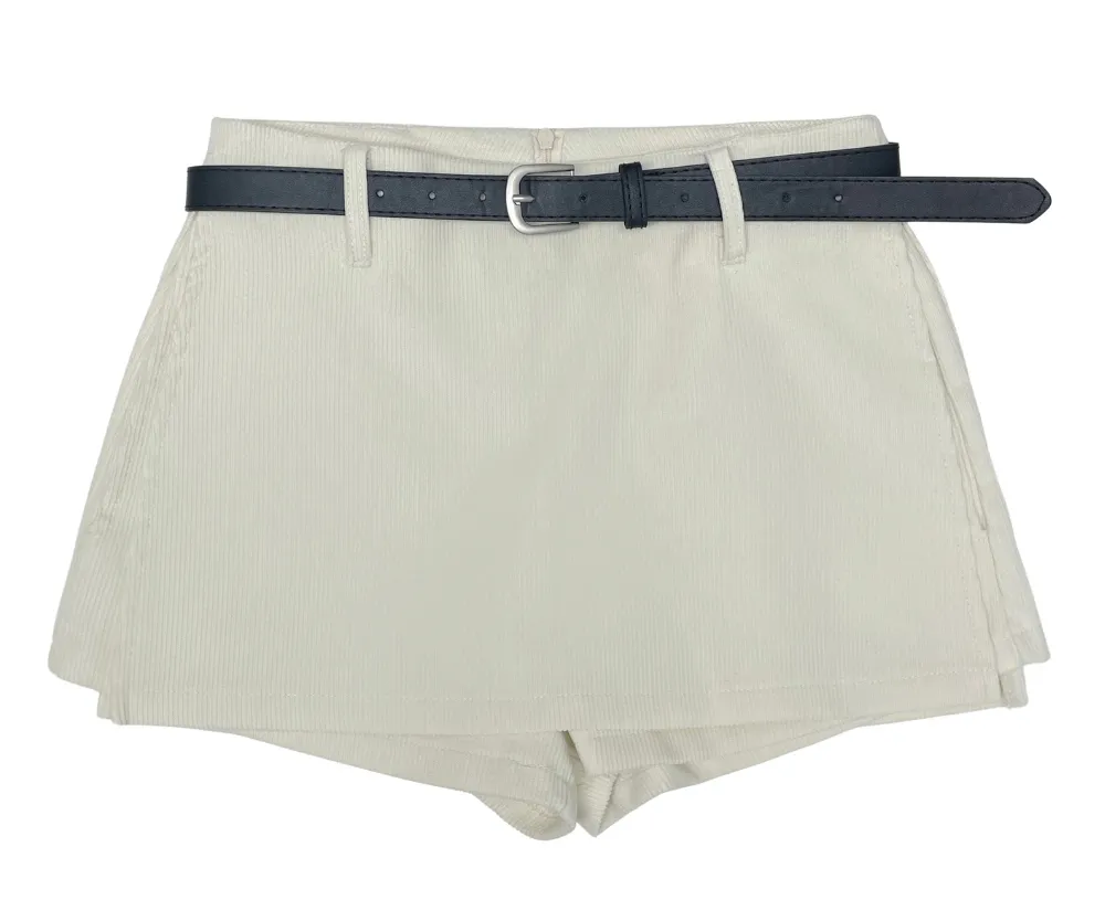 반바지 화이트 색상 이미지-S3L41