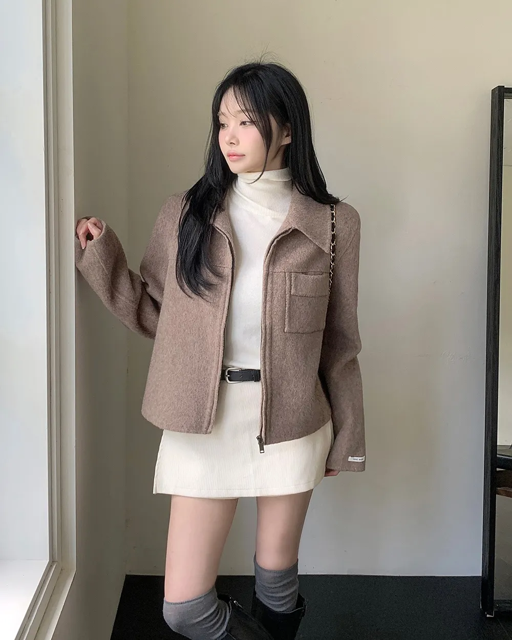 반바지 모델 착용 이미지-S3L61