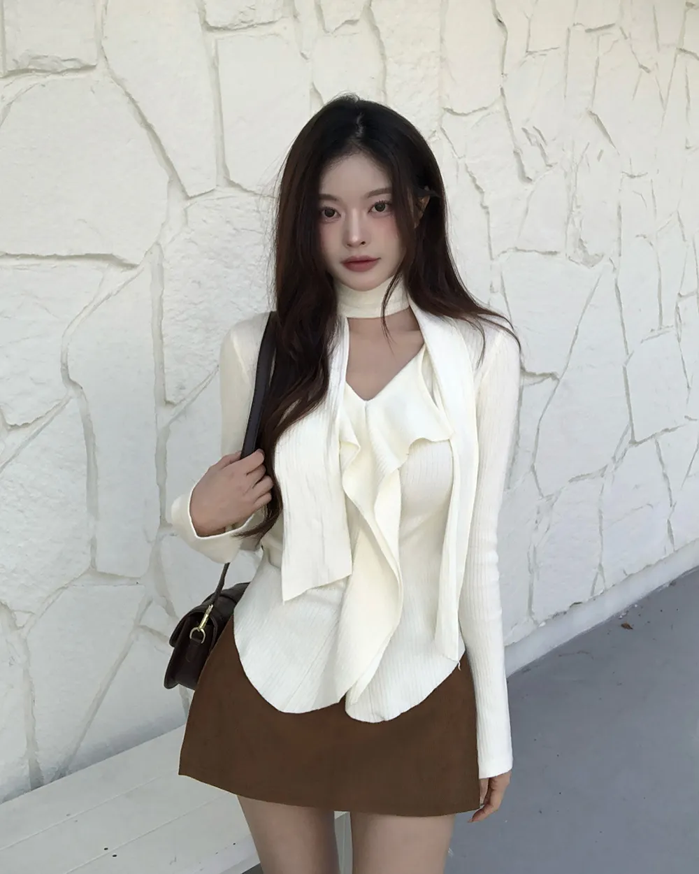 반바지 모델 착용 이미지-S3L24