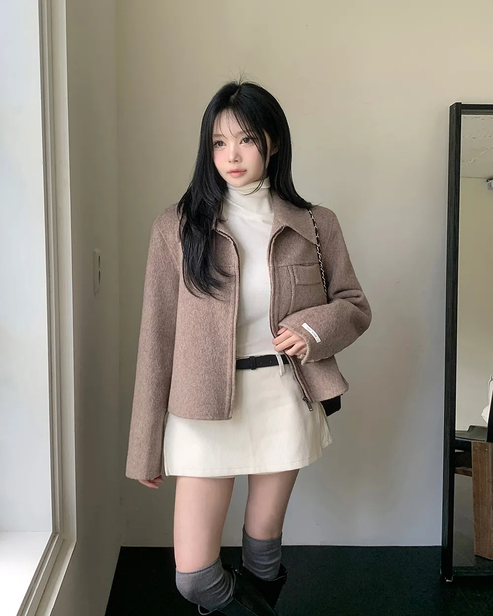 반바지 모델 착용 이미지-S3L60