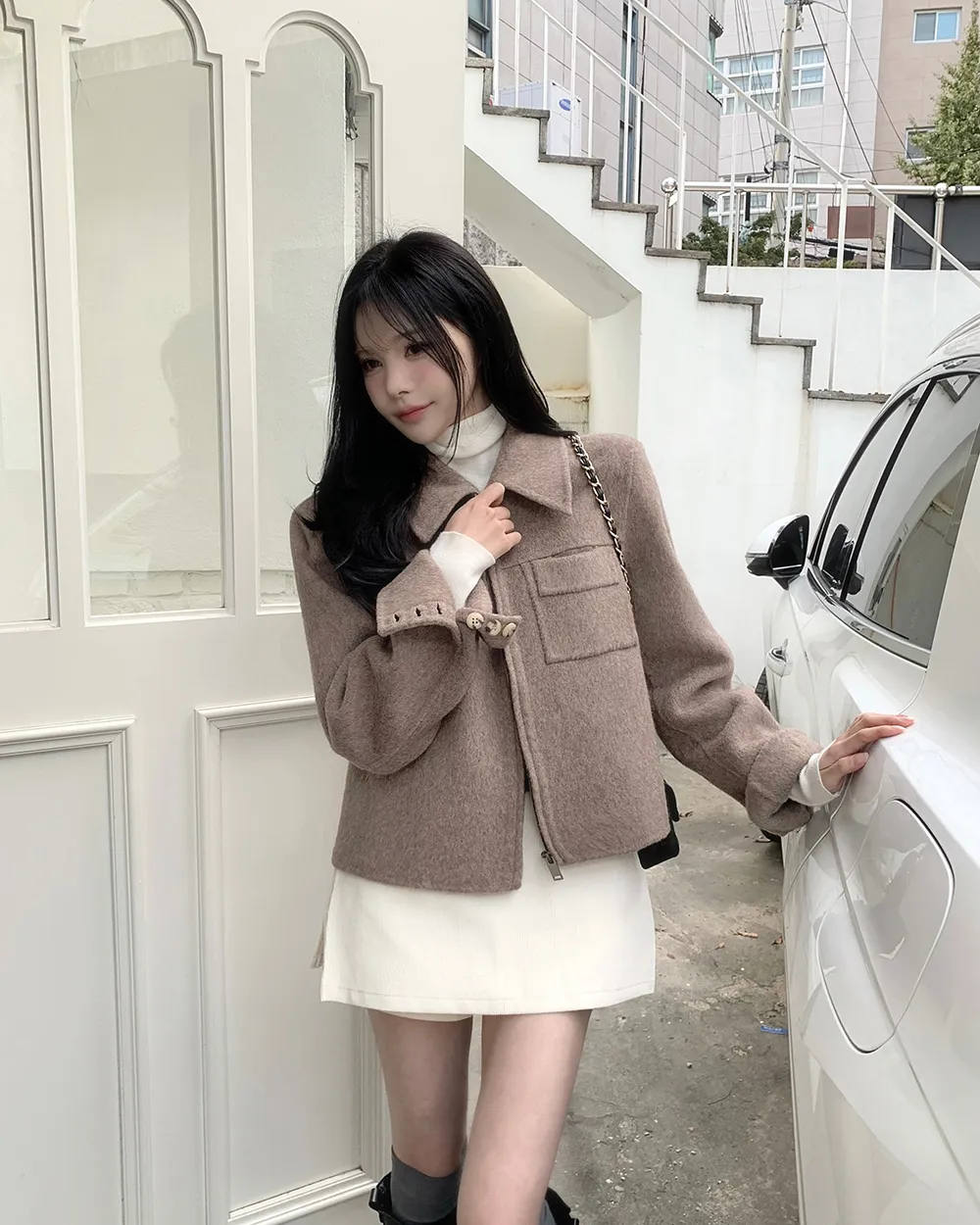 반바지 모델 착용 이미지-S3L53