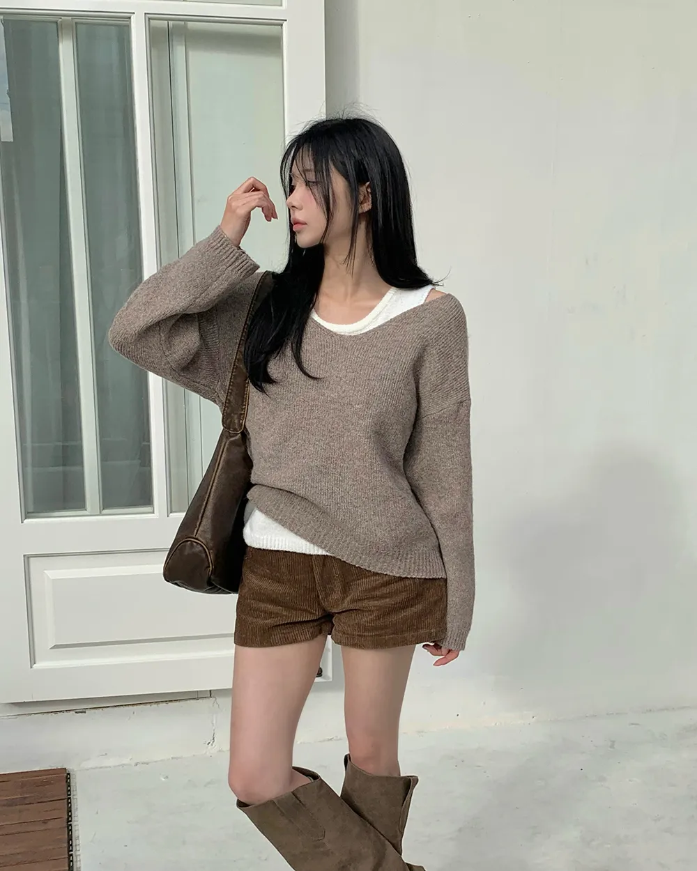 반바지 모델 착용 이미지-S3L11