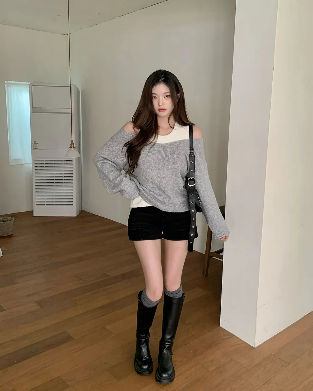 반바지 모델 착용 이미지-S3L7