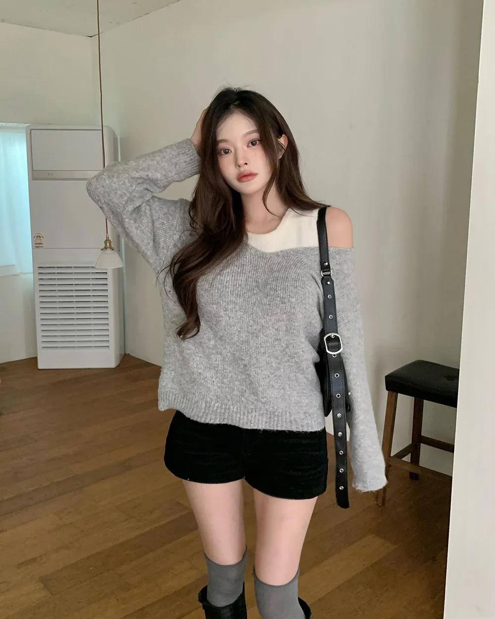 반바지 모델 착용 이미지-S3L4