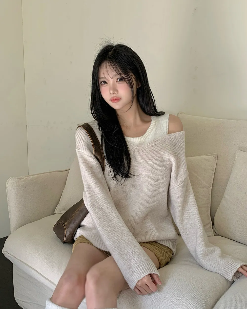 반바지 모델 착용 이미지-S3L24