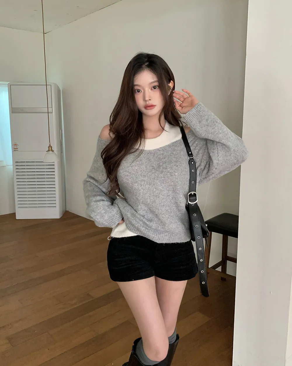 반바지 모델 착용 이미지-S3L5