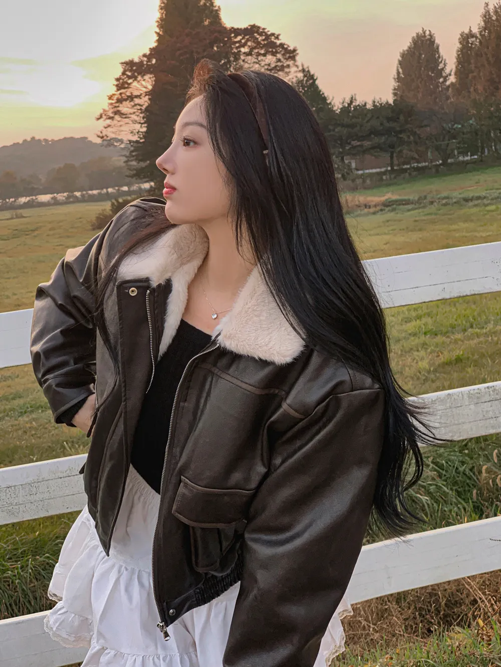 신발 모델 착용 이미지-S1L72